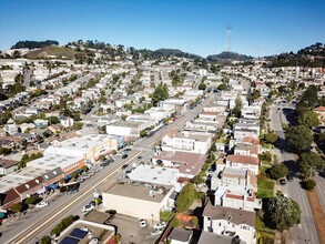 231-239 W Portal Ave, San Francisco, CA - VISTA AÉREA  vista de mapa