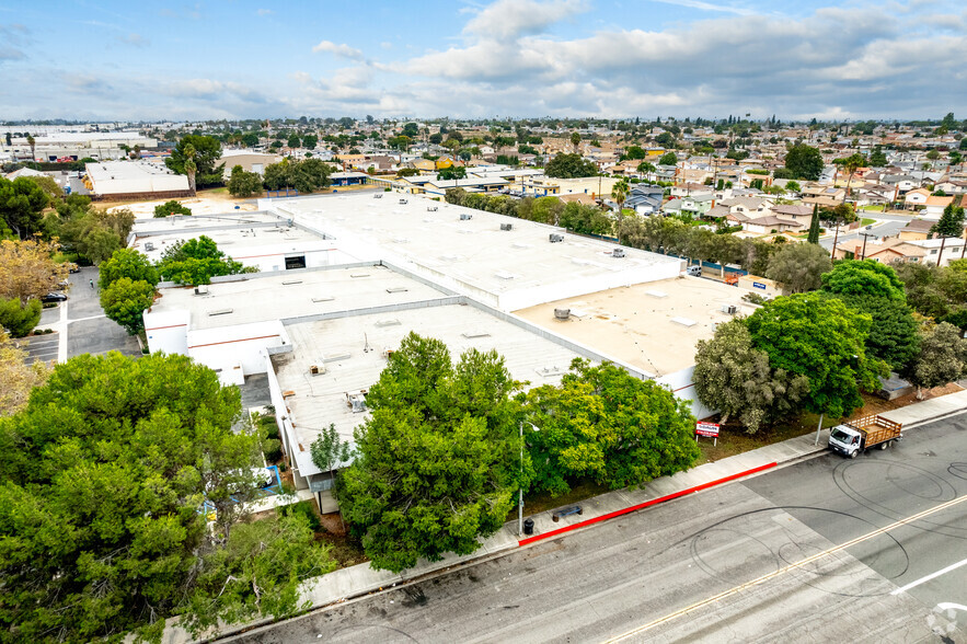 701-717 E Gardena Blvd, Carson, CA en venta - Foto del edificio - Imagen 3 de 3