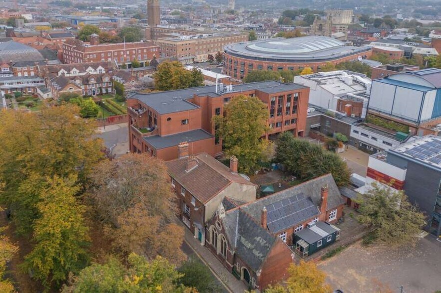 15 Chapel Field, Norwich en venta - Foto del edificio - Imagen 3 de 8