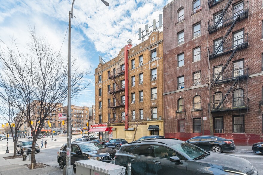 2359 Grand Concourse, Bronx, NY en venta - Foto del edificio - Imagen 3 de 43