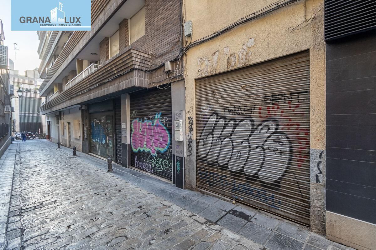 Local en Granada, Granada en venta Foto del edificio- Imagen 1 de 17