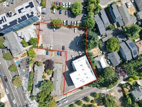 3536 SE 26th Ave, Portland, OR en venta Foto del edificio- Imagen 1 de 3