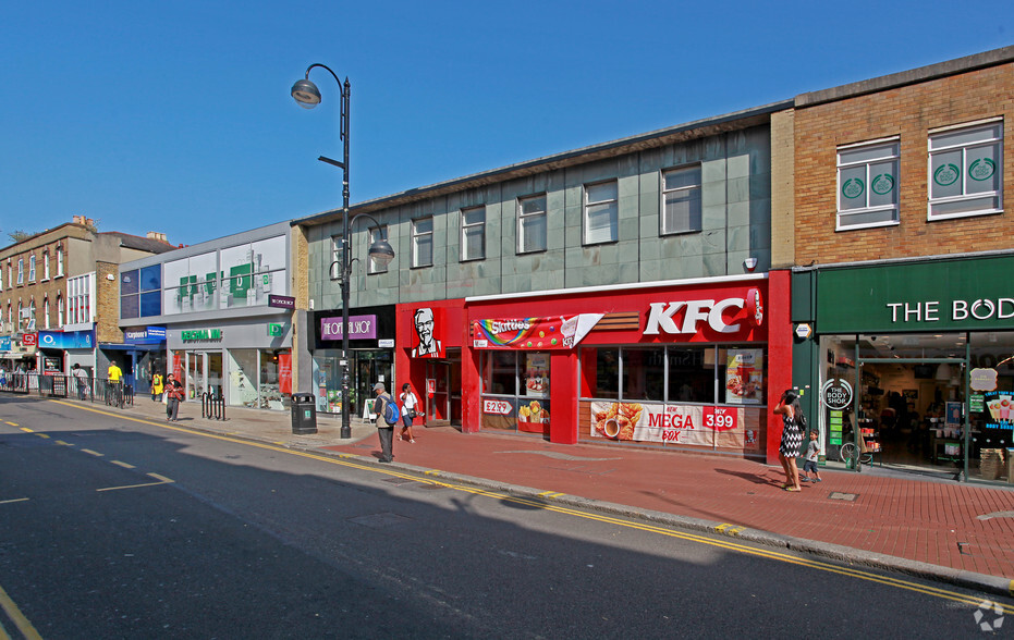 182-186 High St, Hounslow en alquiler - Foto del edificio - Imagen 1 de 2