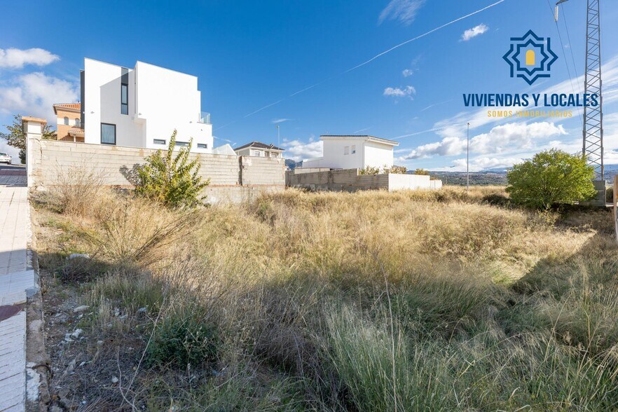 Avenida Cerro Alfonsico, 20, Peligros, Granada en venta - Foto del edificio - Imagen 2 de 18