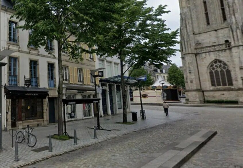 Local en Quimper en venta - Foto del edificio - Imagen 1 de 1