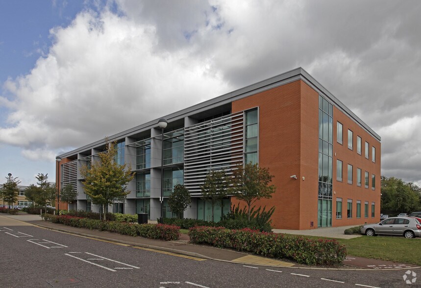 2 Cowley Rd, Cambridge en alquiler - Foto principal - Imagen 1 de 3