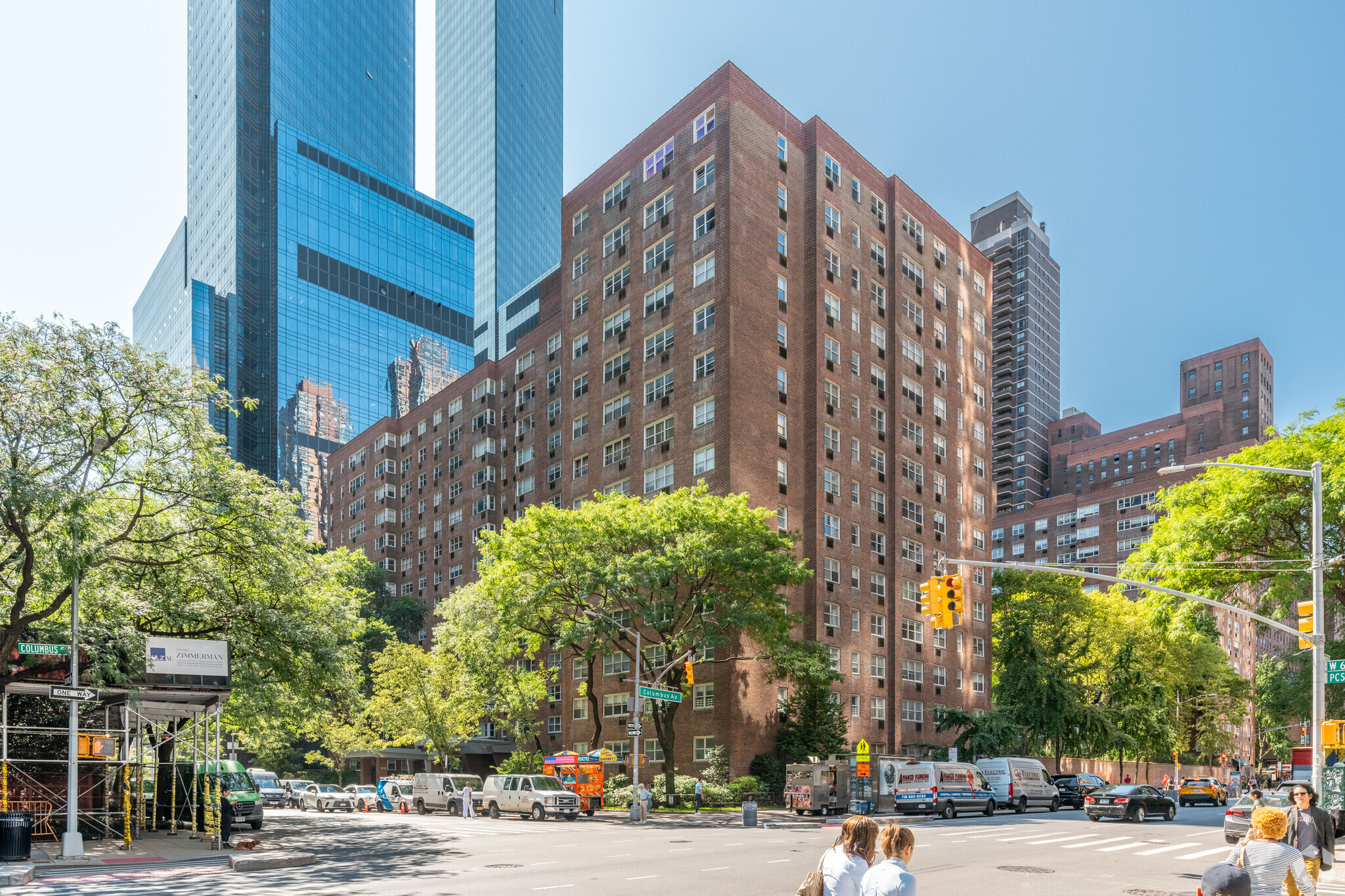 30 W 60th St, New York, NY en alquiler Foto del edificio- Imagen 1 de 6