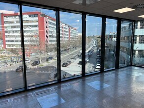 Calle de Julián Camarillo, 42, Madrid, Madrid en alquiler Foto del interior- Imagen 2 de 2