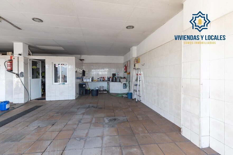 Local en Maracena, Granada en venta - Foto del edificio - Imagen 3 de 20