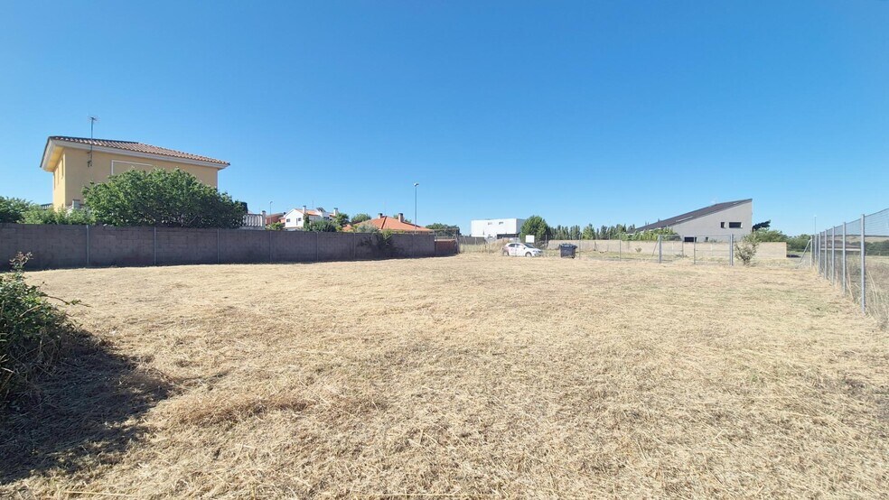 Terreno en Villamayor, Salamanca en venta - Foto del edificio - Imagen 2 de 14
