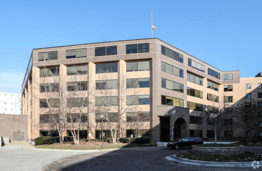 2115 Wisconsin Ave NW, Washington, DC en alquiler - Foto del edificio - Imagen 2 de 6