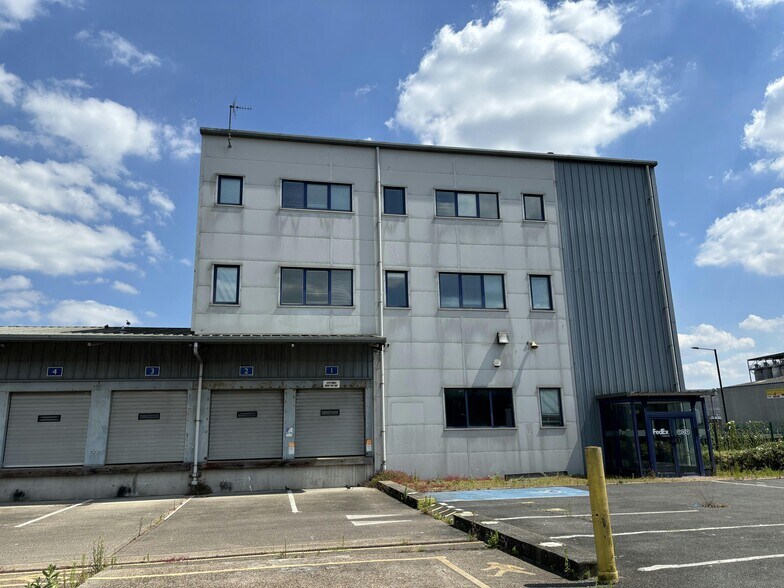 19 Millmarsh Ln, Enfield en alquiler - Foto del edificio - Imagen 2 de 10