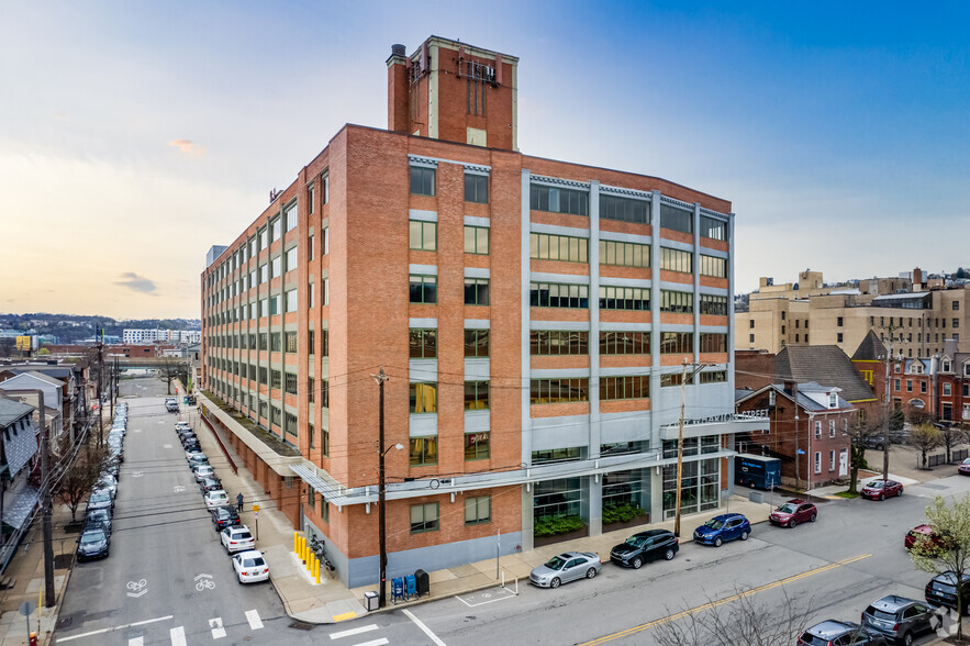 2100 Wharton St, Pittsburgh, PA en alquiler - Foto del edificio - Imagen 2 de 6