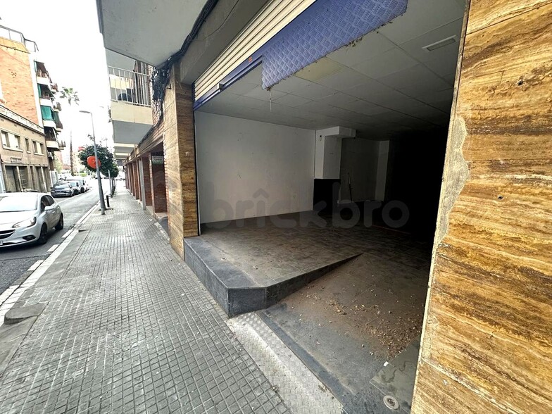 Carrer De Sant Josep, Esplugues De Llobregat, Barcelona en venta - Foto del edificio - Imagen 3 de 28