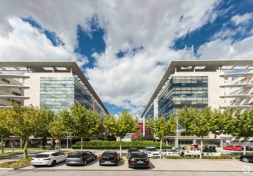 Calle Marie Curie, 17, Rivas-Vaciamadrid, Madrid en alquiler - Foto del edificio - Imagen 3 de 26