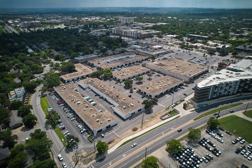 5555 N Lamar Blvd, Austin, TX en alquiler - Foto del edificio - Imagen 2 de 15