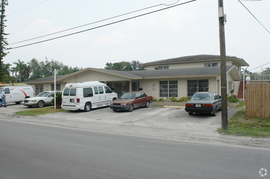 1904-1908 SW 2nd St, Fort Lauderdale, FL en venta - Foto del edificio - Imagen 2 de 2