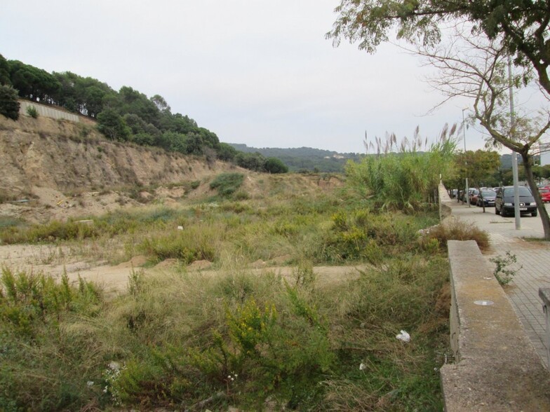 Terreno en Arenys de Munt, Barcelona en venta - Foto del edificio - Imagen 3 de 4