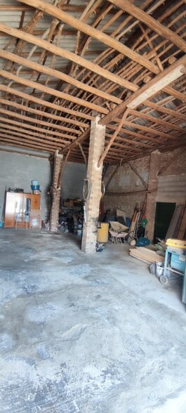 Nave en Fuente Vaqueros en venta - Foto del interior - Imagen 2 de 9