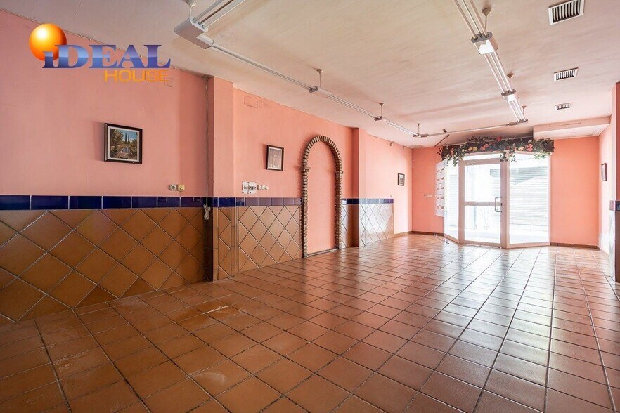 Local en Ogíjares en venta - Foto del interior - Imagen 3 de 9