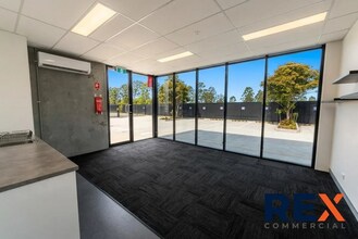24-26 Ellerslie Rd, Meadowbrook en alquiler Foto del interior- Imagen 2 de 4