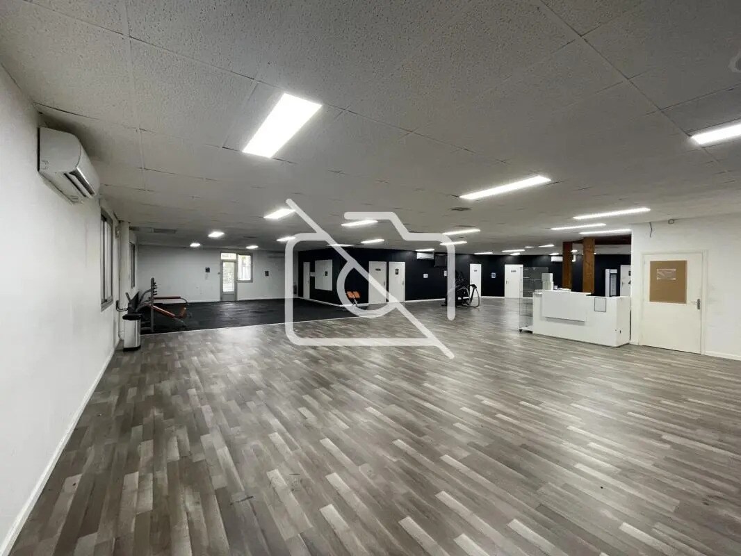 Nave en Bondoufle en venta Foto del edificio- Imagen 1 de 5