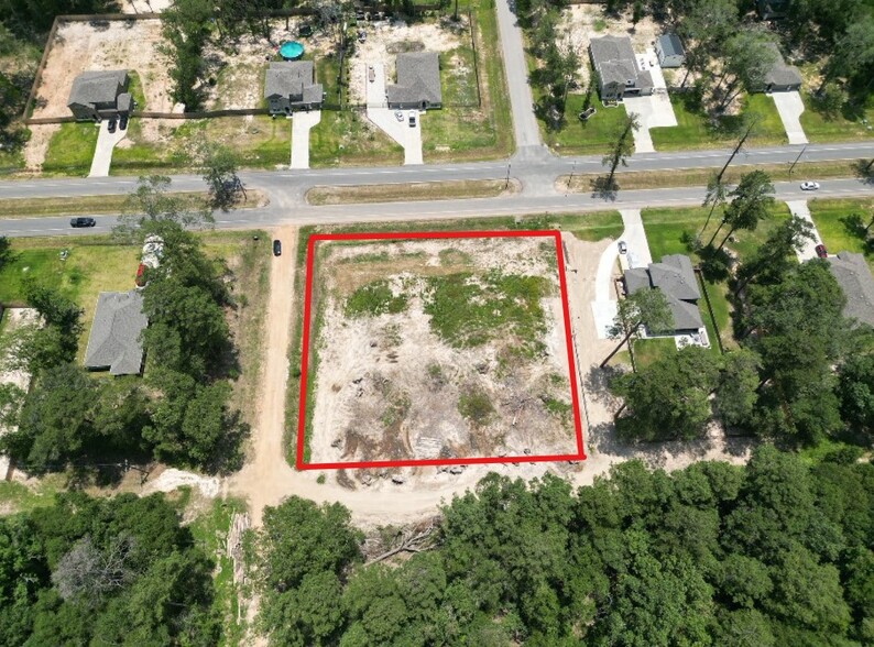 3011 Roman Forest blvd, New Caney, TX en venta - Foto del edificio - Imagen 1 de 7