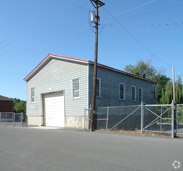 81 Water St, Catskill, NY en venta - Foto del edificio - Imagen 2 de 2