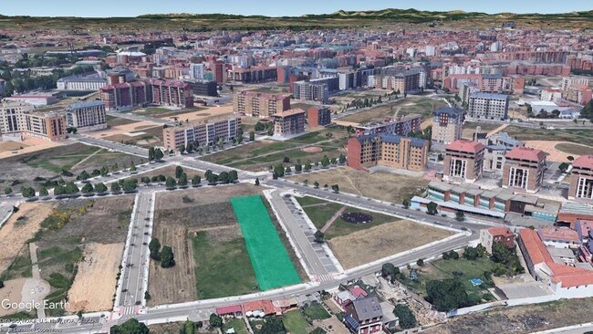 Más detalles de Calle Arquitecto Javier Sanz, León - Terreno en venta